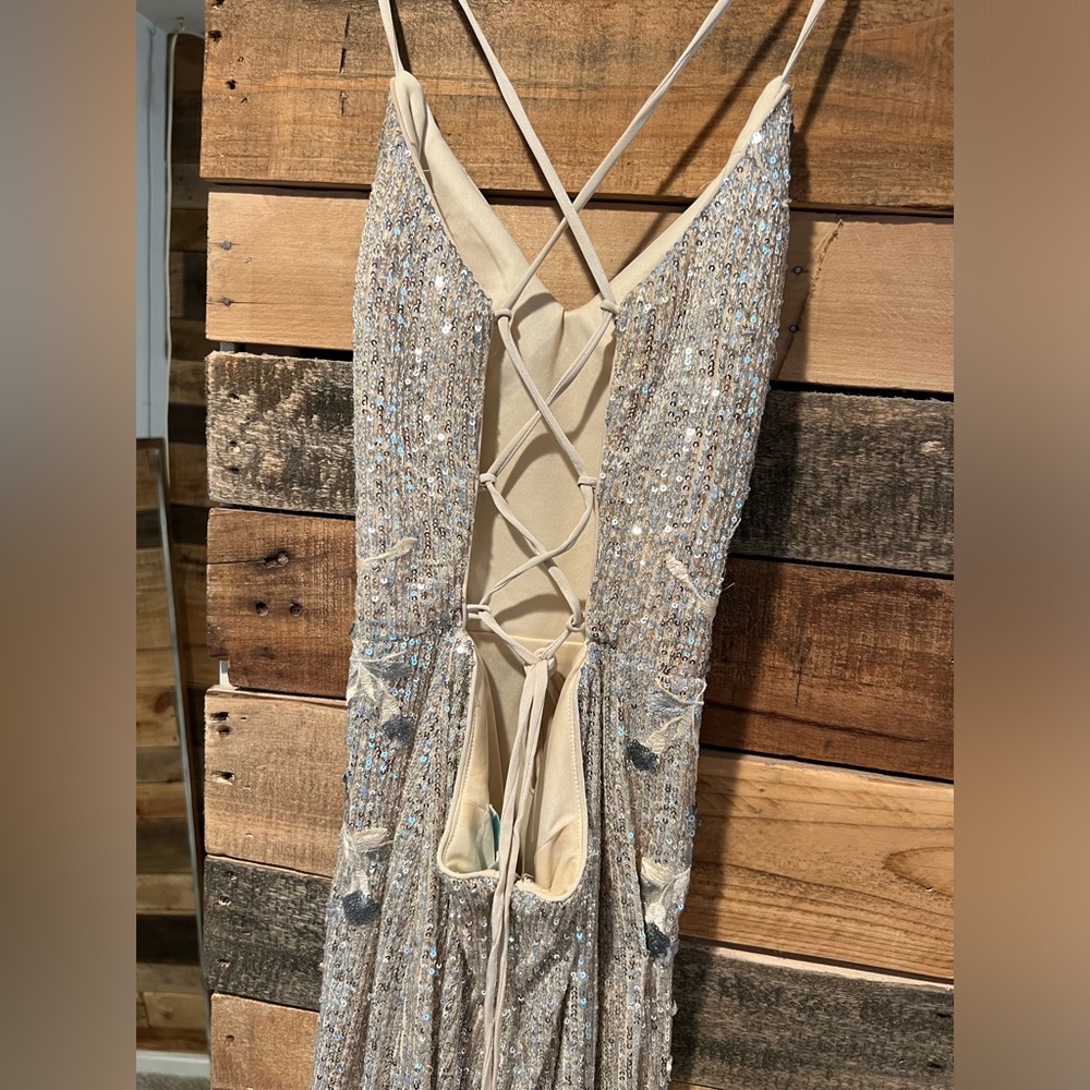 Prom dress - Picture 5 of 5